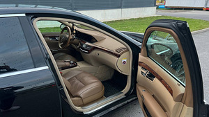 MERCEDES S-CLASS W221 4MATIC (8 foto / 13)