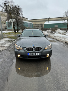 BMW e61 525d мануал (7 фото из 10)