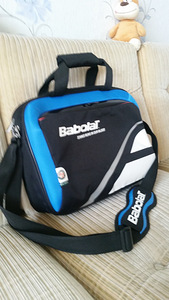 Сумка спортивная Babolat. (4 фото из 5)