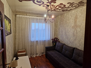 Rahu tn 38, Pähklimäe, Narva, Ida-Virumaa (13 foto / 15)