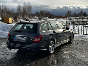 Mercedes-Benz C-klass (5 foto / 13)
