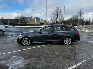 Mercedes-Benz C-klass (6 foto / 13)