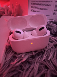 Airpods pro (4 foto / 6)