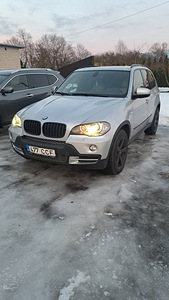 M: BMW X5 (1 фото из 6)
