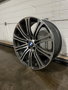 BMW Style 220M 20" veljed (5 foto / 7)