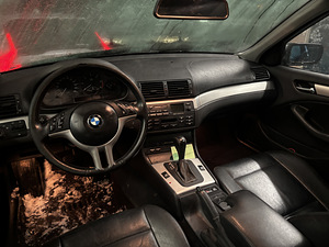 BMW 320D Facelift 2003.a E46 Varuosadeks (6 foto / 8)