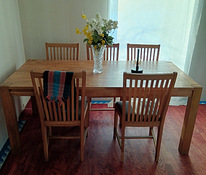 Täispuidust laud ja 5 tooli
