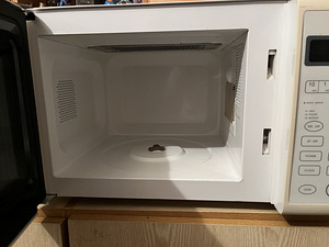Mikrolaineahi BEKO BMW20EG (2 foto / 3)