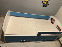 Кровать-машина ( 164см на 85 см)