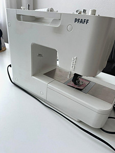 PFAFF PASSPORT 2.0 (3 фото из 4)