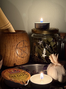 Taro paigutus, rituaal armastuse/raha/kaitse jaoks (7 foto / 7)