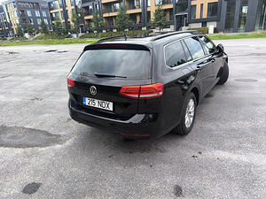 Volkswagen Passat 2.0 TDI 110 kW (3 foto / 15)