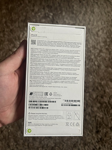 Uus apple iPhone 16 (2 foto / 2)