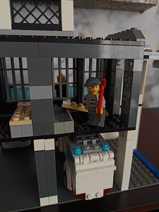 LEGO City 7498 Police Station (2011) оригинальный (6 фото из 10)