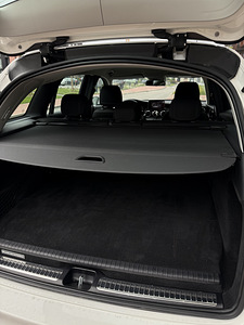 Mercedes-Benz GLC 350e 4MATIC Plug-in Hybrid (2017) (6 foto / 11)