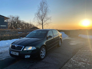 Škoda Octavia 1.6 (4 foto / 9)