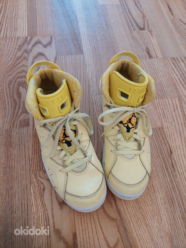 Jordan kollased jalanõud (foto #1)