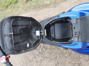 YAMAHA AEROX (8 foto / 8)