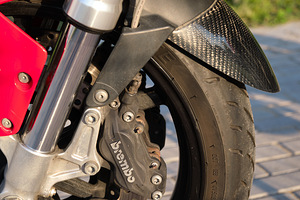 Ducati Multistrada 1100 (5 foto / 10)