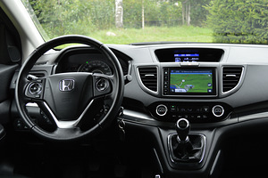 Honda CR-V Elegance + Navi 2018 (8 фото из 10)