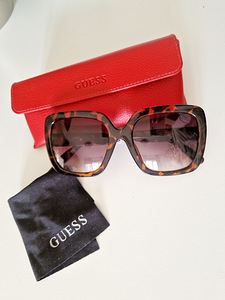 Новые солнцезащитные очки Guess