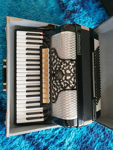 Аккордеон Hohner