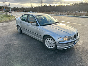 Winter beater BMW 320i (6 foto / 15)