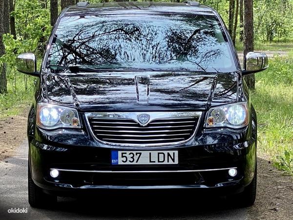 Lancia grand voyager limited platinum возможность рассрочки (фото #2)