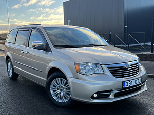 Lancia Grand Voyager PLATINUM LIMITED EDITION STOW & GO 2.8CRD
