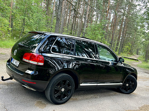 VW TOUAREG V10 5.0 BI-TURBO 4MOTION (8 фото из 15)