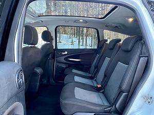 FORD S-MAX 2.0TDCI ATM PANORAMA FACELIFT MY2015 7 KOHTA (10 foto / 15)