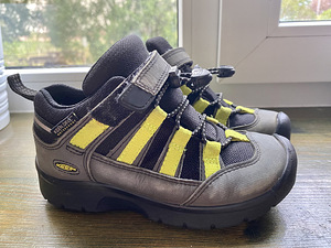 Keen veekindlad saapad suurus 30 (3 foto / 6)