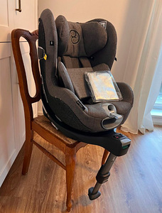 Turvatool CYBEX Sirona Z i-Size pöörlev 360° + Base Z isofix (2 foto / 4)