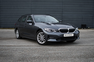 BMW 318 Sportline (2 foto / 15)