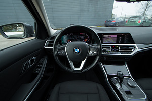 BMW 318 Sportline (6 foto / 15)