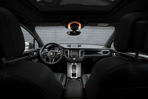 Porsche Macan S Dynamic Performance 3.0 V6 TWIN-TURBO (5 foto / 15)