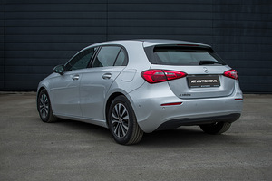 Mercedes-Benz A 180 Sport Executive (3 foto / 14)