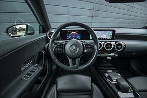 Mercedes-Benz A 180 Sport Executive (6 foto / 14)