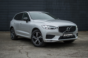 Volvo XC60 R-DESIGN 2.0 R-Design; SAFE PRO (2 foto / 15)