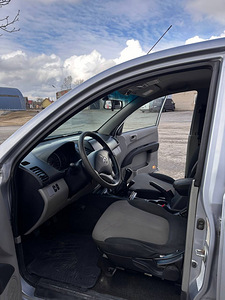 Mitsubishi L200 2.5 100kW (8 foto / 15)