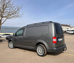 Volkswagen Caddy Maxi 1.6 75kW (5 foto / 15)