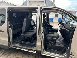 Opel Vivaro Long Passenger ECO 1.6 107kW (12 foto / 15)