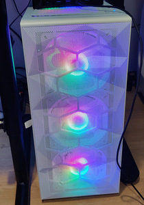 Võimas mänguarvuti — RTX 3060 Ti / i7-10700F / 32GB RAM / Valge (1 foto / 3)