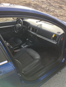 Opel (2 фото из 15)