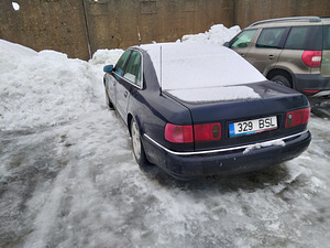 Müüa audi a8 2001 varuosadeks (1 foto / 3)