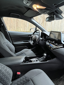 Toyota C-HR Style (6 foto / 9)