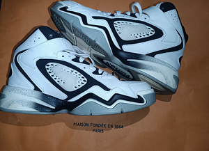 Louis Vuitton trainer 2 (2 фото из 6)