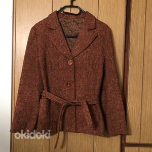 Розовый жакет-пальто на подкладке, с поясом. Как новое!