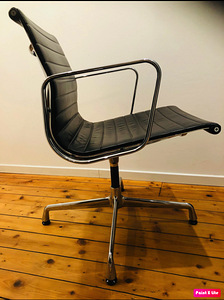 Офисное кресло VITRA (Designer Charles & Ray Eames) (4 фото из 9)