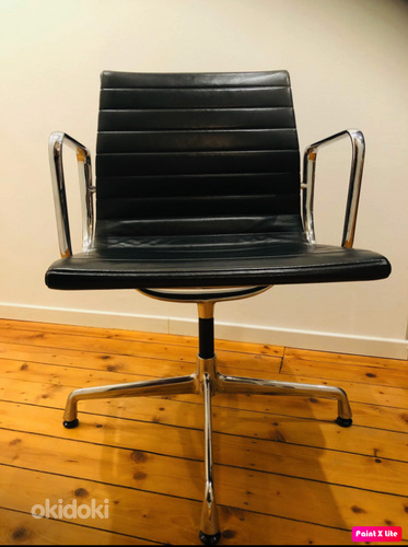 Офисное кресло VITRA (Designer Charles & Ray Eames) (фото #9)